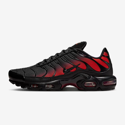 NK AIR MAX PLUS TN BLACK CRIMSON RED